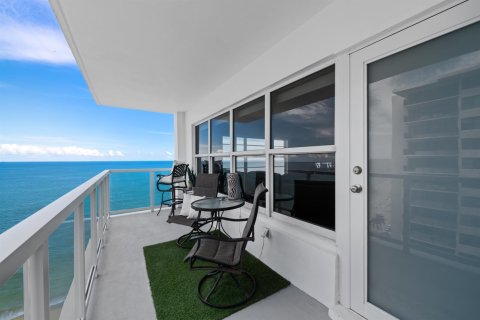 Copropriété à vendre à Fort Lauderdale, Floride: 3 chambres, 193.24 m2 № 2392719 - photo 11
