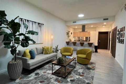 Copropriété à louer à Miami, Floride: 1 chambre, 76.46 m2 № 1988186 - photo 4