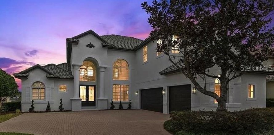 House in Davenport, Florida 5 bedrooms, 384.24 sq.m. № 2118405