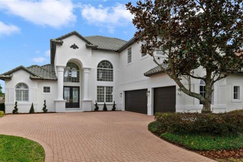 House in Davenport, Florida 5 bedrooms, 384.24 sq.m. № 2118405 - photo 2