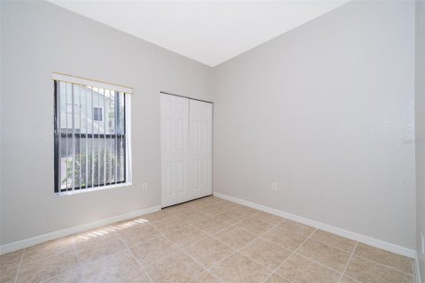 Condo in Orlando, Florida, 3 bedrooms  № 1148884 - photo 15