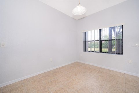 Condo in Orlando, Florida, 3 bedrooms  № 1148884 - photo 10