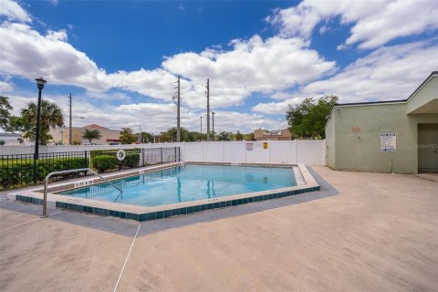 Condo in Orlando, Florida, 3 bedrooms  № 1148884 - photo 5