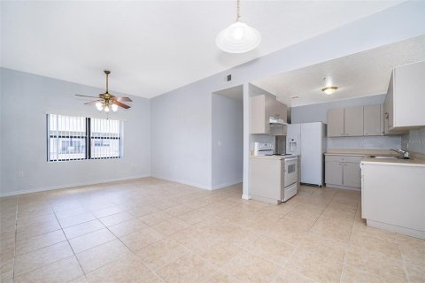 Condo in Orlando, Florida, 3 bedrooms  № 1148884 - photo 6