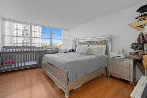 Купить кондоминиум в Авентура, Флорида 2 спальни, 116.22м2, № 2043661 - фото 29