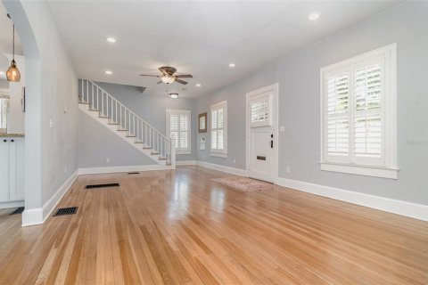 Casa en venta en Orlando, Florida, 3 dormitorios, 139.35 m2 № 1745335 - foto 5