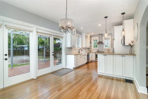Casa en venta en Orlando, Florida, 3 dormitorios, 139.35 m2 № 1745335 - foto 8