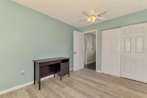 House in Englewood, Florida 3 bedrooms, 119.01 sq.m. № 2396355 - photo 24