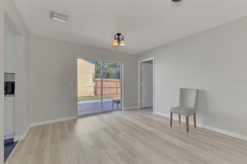 House in Englewood, Florida 3 bedrooms, 119.01 sq.m. № 2396355 - photo 29