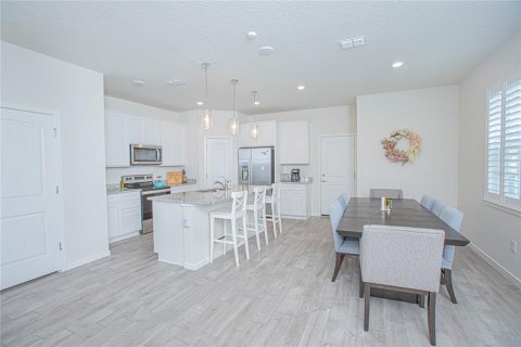 Adosado en alquiler en Orlando, Florida, 3 dormitorios, 159.05 m2 № 2424351 - foto 5