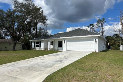House in North Port, Florida 3 bedrooms, 143.07 sq.m. № 1339509 - photo 21