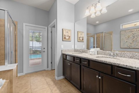 Купить виллу или дом в Киссимми, Флорида 9 комнат, 291.9м2, № 2113702 - фото 18