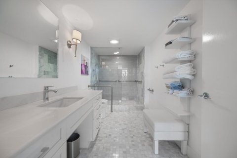 Copropriété à vendre à Palm Beach, Floride: 2 chambres, 129.04 m2 № 2087715 - photo 12