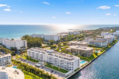 Copropriété à vendre à Palm Beach, Floride: 2 chambres, 129.04 m2 № 2087715 - photo 25