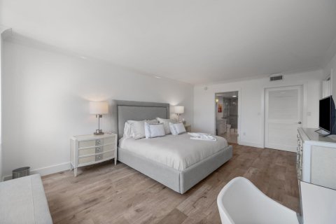 Copropriété à vendre à Palm Beach, Floride: 2 chambres, 129.04 m2 № 2087715 - photo 11