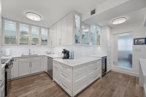 Copropriété à vendre à Palm Beach, Floride: 2 chambres, 129.04 m2 № 2087715 - photo 5