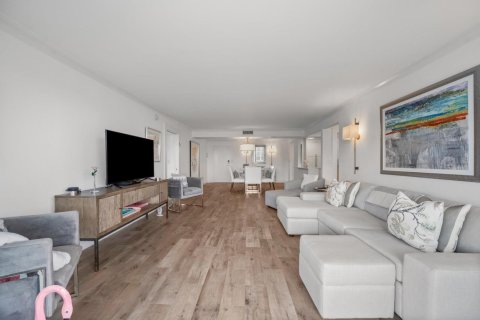 Copropriété à vendre à Palm Beach, Floride: 2 chambres, 129.04 m2 № 2087715 - photo 9