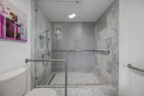Copropriété à vendre à Palm Beach, Floride: 2 chambres, 129.04 m2 № 2087715 - photo 13