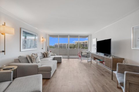 Copropriété à vendre à Palm Beach, Floride: 2 chambres, 129.04 m2 № 2087715 - photo 16
