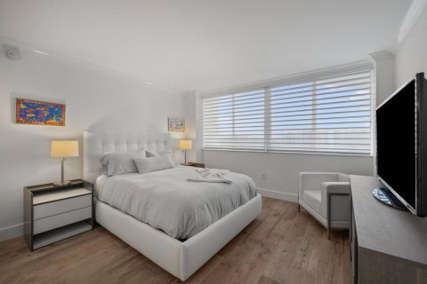 Copropriété à vendre à Palm Beach, Floride: 2 chambres, 129.04 m2 № 2087715 - photo 14