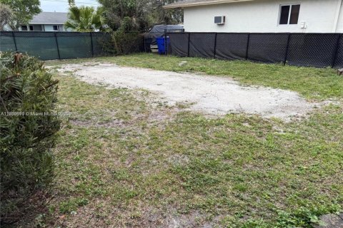 Снять в аренду виллу или дом в Холливуд, Флорида 3 спальни, 183.2м2, № 1963584 - фото 8