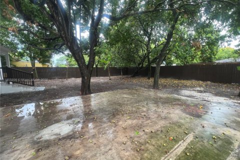 Купить виллу или дом в Опа-Локка, Флорида 4 спальни, 87.14м2, № 1957353 - фото 18