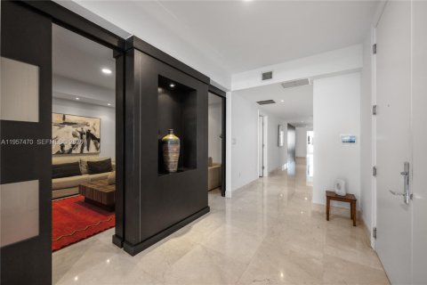 Copropriété à vendre à Aventura, Floride: 3 chambres, 303.23 m2 № 2177335 - photo 24
