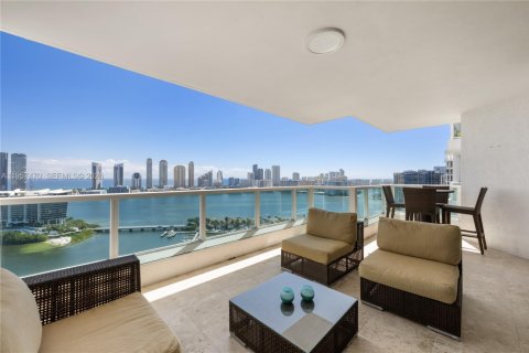 Copropriété à vendre à Aventura, Floride: 3 chambres, 303.23 m2 № 2177335 - photo 13