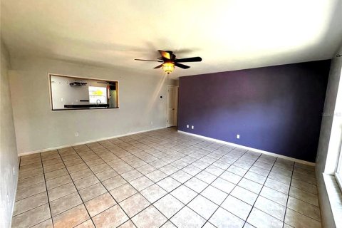 Villa ou maison à vendre à Pinellas Park, Floride: 3 chambres, 149.02 m2 № 1855879 - photo 11