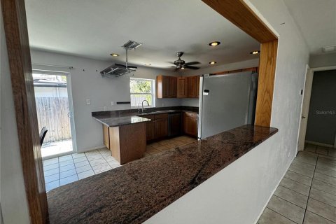 Villa ou maison à vendre à Pinellas Park, Floride: 3 chambres, 149.02 m2 № 1855879 - photo 13