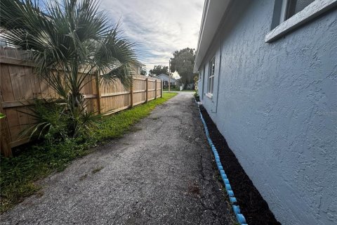 Villa ou maison à vendre à Pinellas Park, Floride: 3 chambres, 149.02 m2 № 1855879 - photo 6