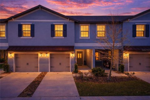 Touwnhouse à Wesley Chapel, Floride 3 chambres, 154.78 m2 № 2144449