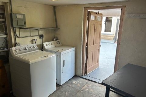 Villa ou maison à vendre à Miami, Floride: 3 chambres, 136.75 m2 № 1995909 - photo 16