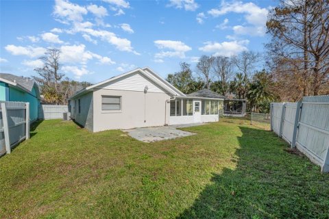 House in Port Orange, Florida 3 bedrooms, 105.63 sq.m. № 2207058 - photo 28
