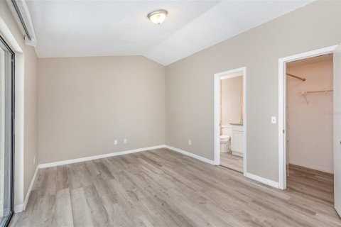 House in Port Orange, Florida 3 bedrooms, 105.63 sq.m. № 2207058 - photo 13