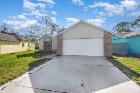 House in Port Orange, Florida 3 bedrooms, 105.63 sq.m. № 2207058 - photo 3