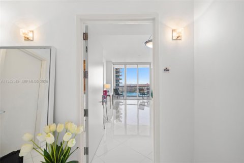 Condominio en venta en Miami Beach, Florida, 2 dormitorios, 134.06 m2 № 2029081 - foto 21