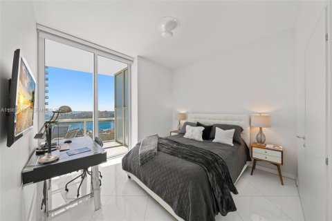 Condominio en venta en Miami Beach, Florida, 2 dormitorios, 134.06 m2 № 2029081 - foto 12