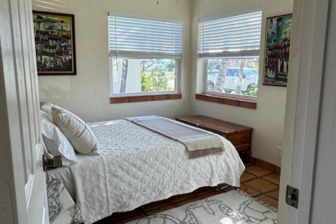 House in Riviera Beach, Florida 2 bedrooms, 61.32 sq.m. № 2177001 - photo 2