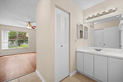 Apartment in Jupiter, Florida 2 bedrooms, 97.45 sq.m. № 2086722 - photo 16