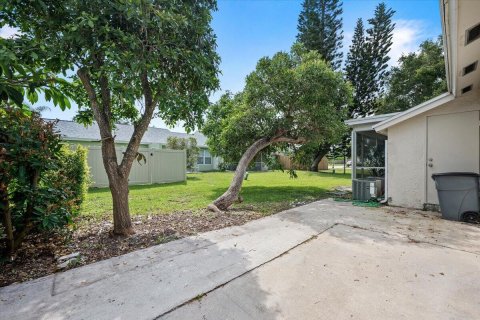 Apartment in Jupiter, Florida 2 bedrooms, 97.45 sq.m. № 2086722 - photo 22