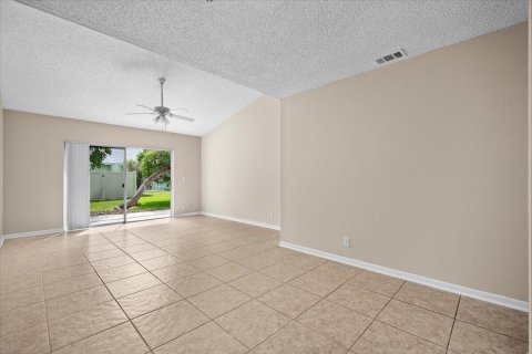 Apartment in Jupiter, Florida 2 bedrooms, 97.45 sq.m. № 2086722 - photo 11