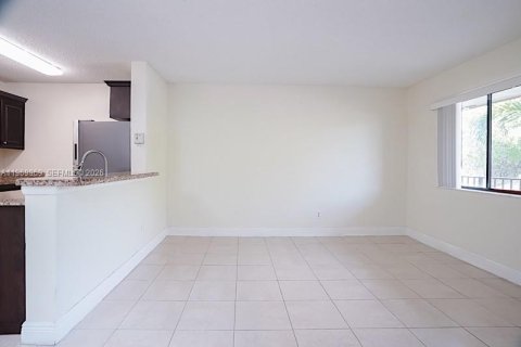 Снять в аренду кондоминиум в Бойнтон-Бич, Флорида 1 спальня, 65.4м2, № 2030758 - фото 9