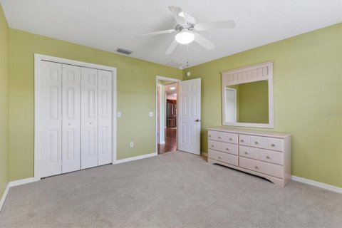 House in The Villages, Florida 2 bedrooms, 106.09 sq.m. № 2231026 - photo 19