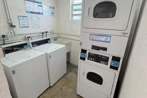 Condominio en alquiler en Miami, Florida, 2 dormitorios, 70.61 m2 № 1998108 - foto 29