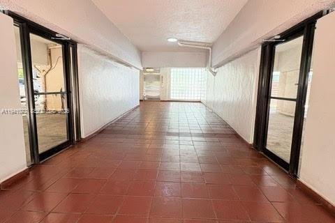 Condominio en alquiler en Miami, Florida, 2 dormitorios, 70.61 m2 № 1998108 - foto 27