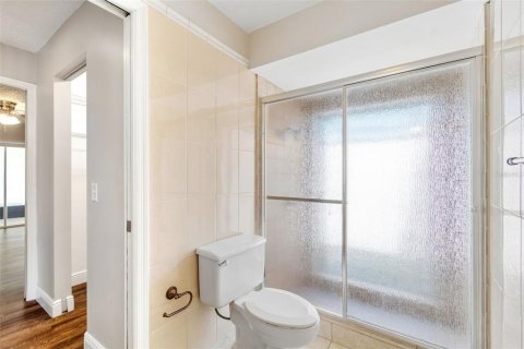 Villa ou maison à vendre à Tampa, Floride: 3 chambres, 208.1 m2 № 2235994 - photo 8