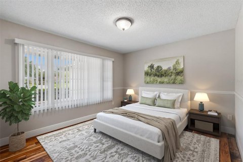 Villa ou maison à vendre à Tampa, Floride: 3 chambres, 208.1 m2 № 2235994 - photo 18