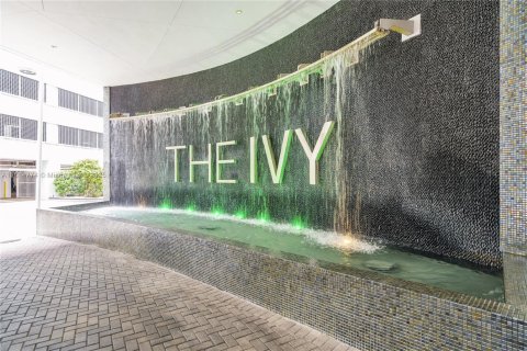 Condominio en venta en Miami, Florida, 2 dormitorios, 104.89 m2 № 1766900 - foto 4