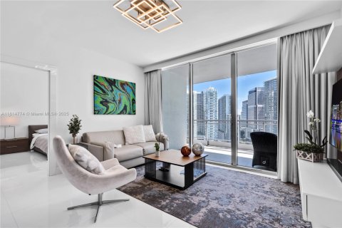 Condominio en venta en Miami, Florida, 2 dormitorios, 104.89 m2 № 1766900 - foto 14